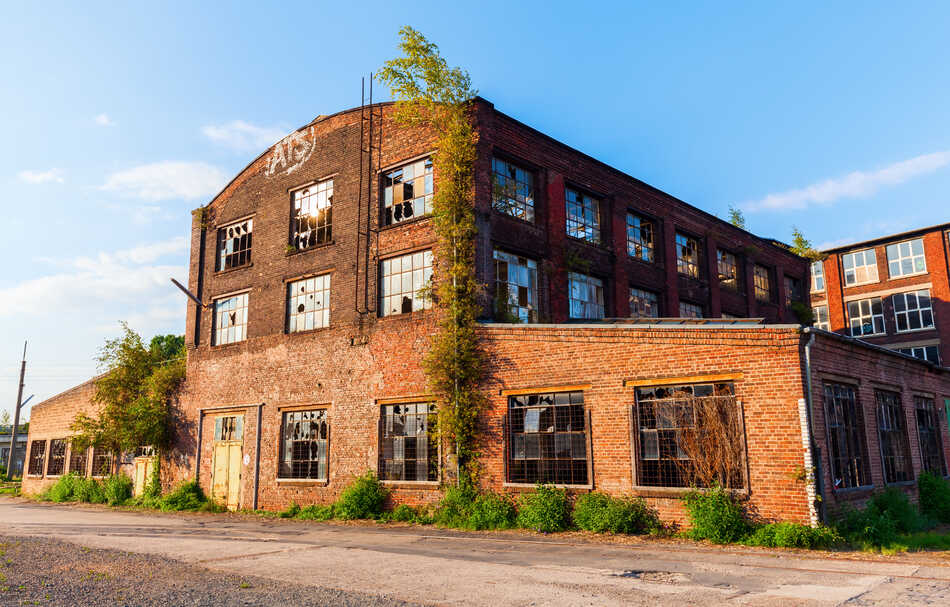 elhagyatott gyár